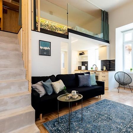 Kiraly Downtown Apartment Budapest Eksteriør billede