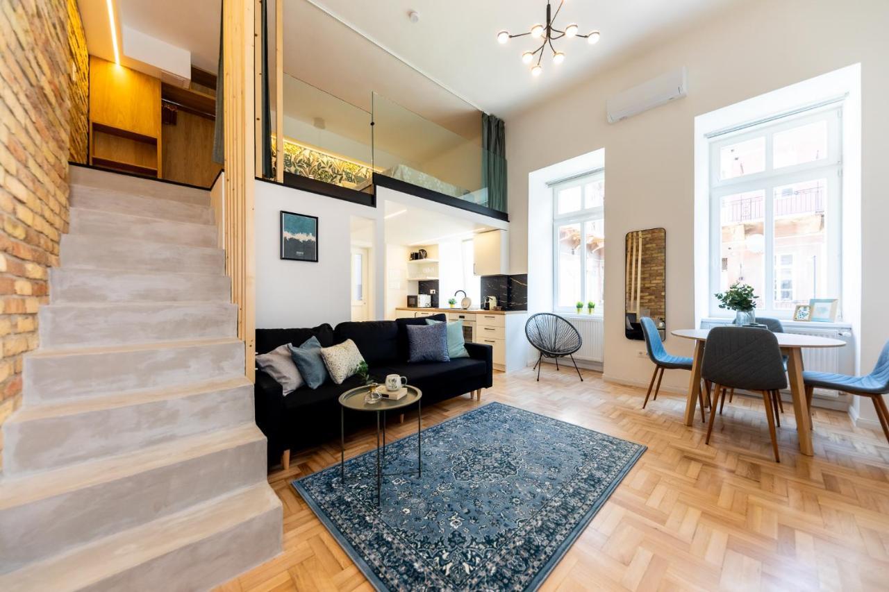 Kiraly Downtown Apartment Budapest Eksteriør billede